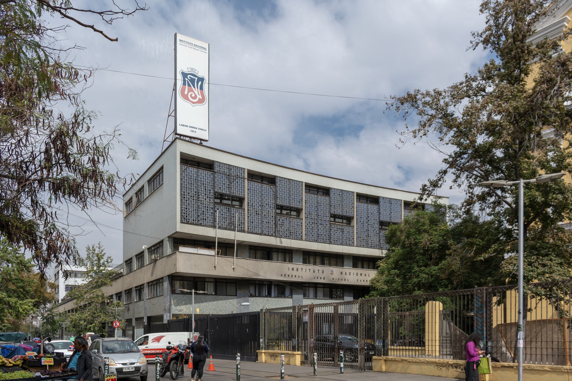 Instituto Nacional suspende clases presenciales tras revelarse que las amenazas de violencia fueron reiteradas