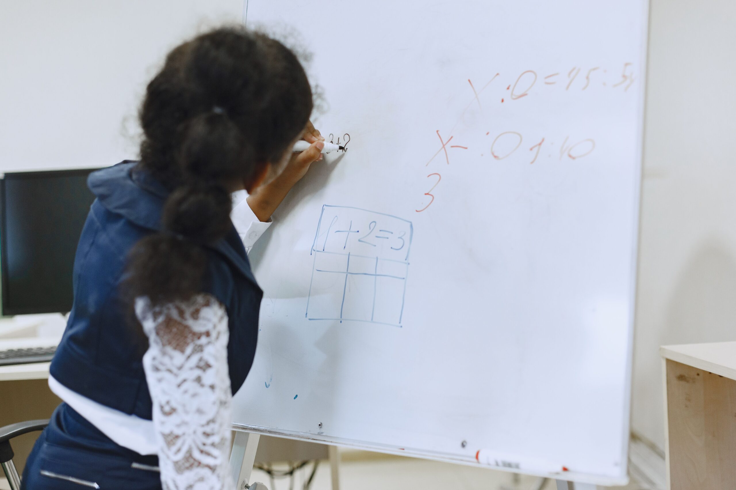Gobierno ingresará proyecto de reforma al SAE: colegios con alta demanda podrían seleccionar por notas