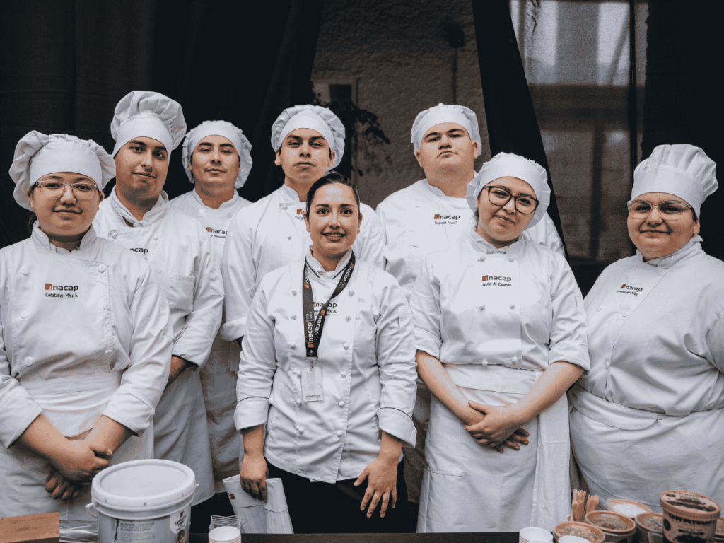 Gusto Innova: con Inteligencia Artificial y creatividad gastronómica
desarrollan 12 innovaciones con potencial comercial para la industria
alimentaria