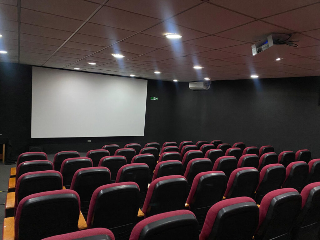 Sala K confirma su cartelera de septiembre en Maipú: ocho funciones gratuitas en Auditorio y Casa de la Cultura